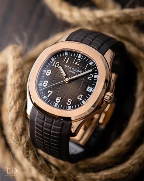 rose gold patek philippe aquanaut|Patek Philippe aquanaut strap price.